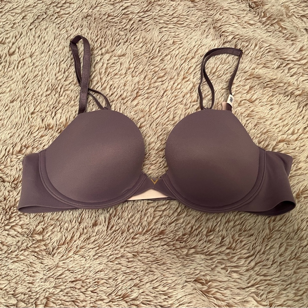 Victoria’s Secret Smooth Lightly Lined Demi Bra - Picture 2 of 5